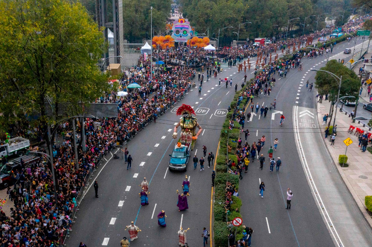 Prevén derrama económica de casi 5 mil mdp por festividades de Día de Muertos en CdMx