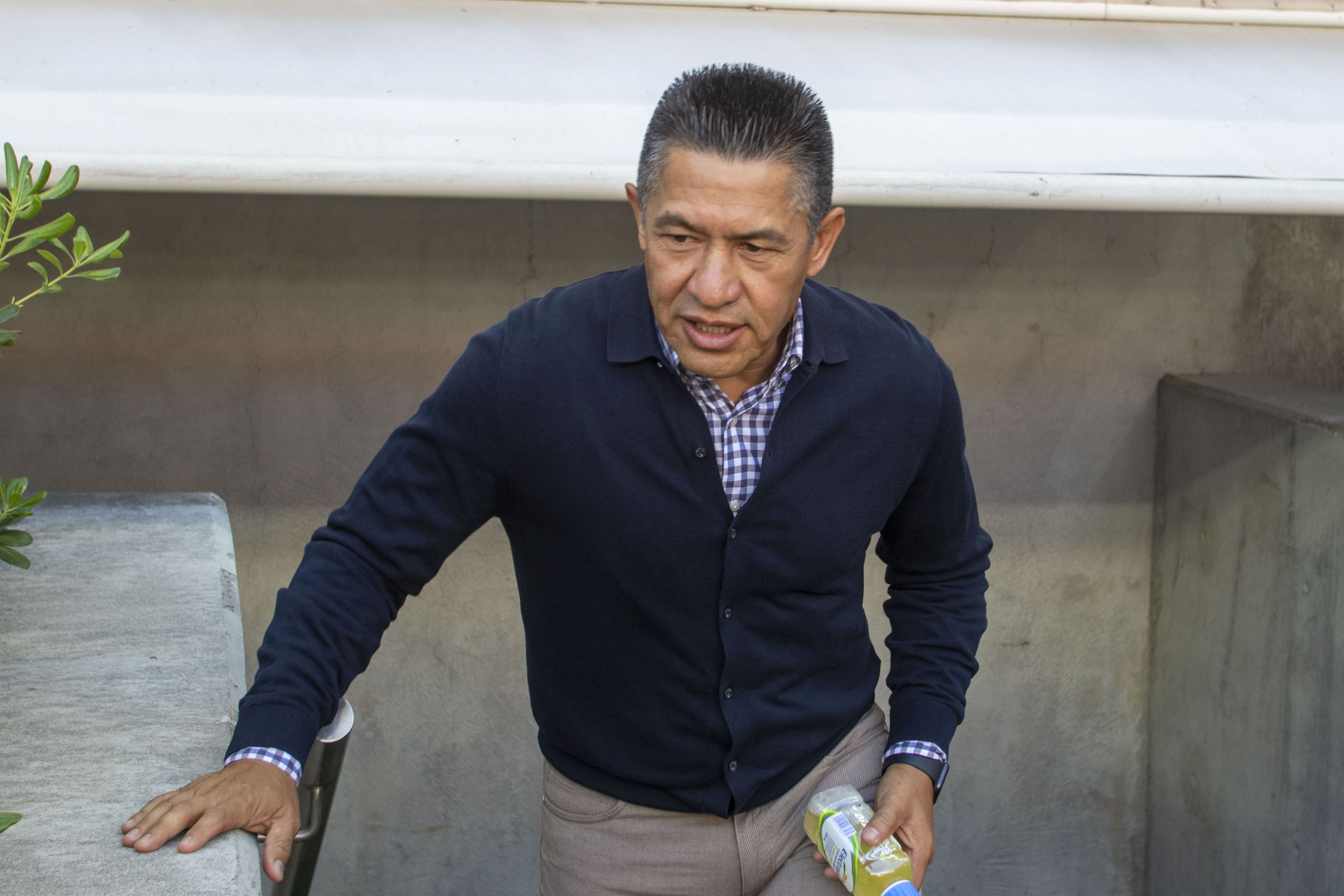 'Nacho' Ambriz es destituido como entrenador del Huesca