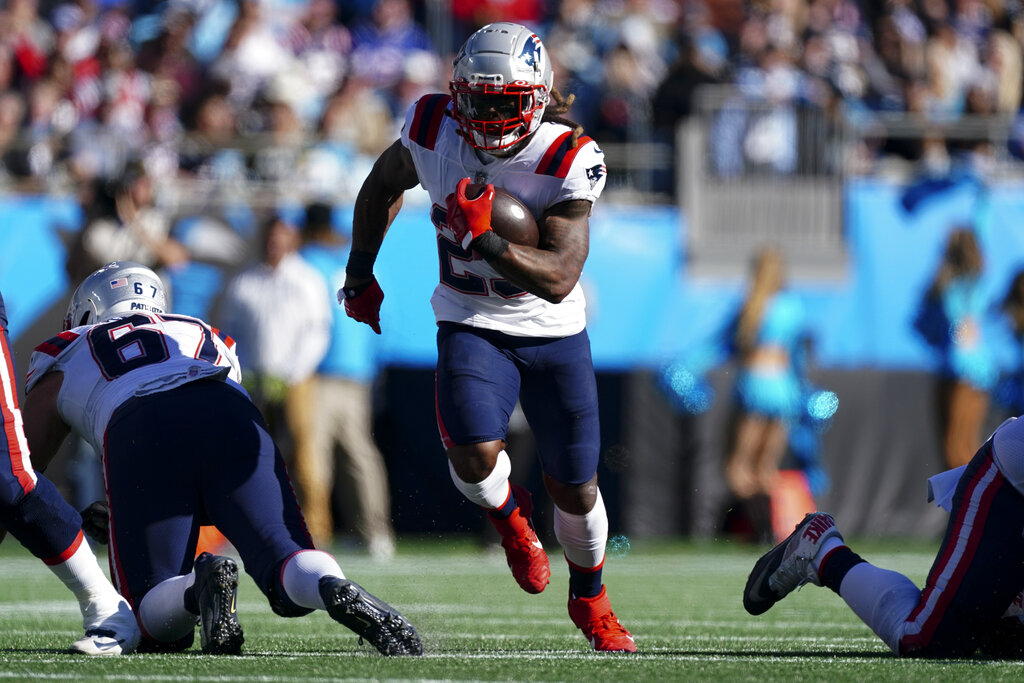 Patriots domina a Panthers y los vence con autoridad  