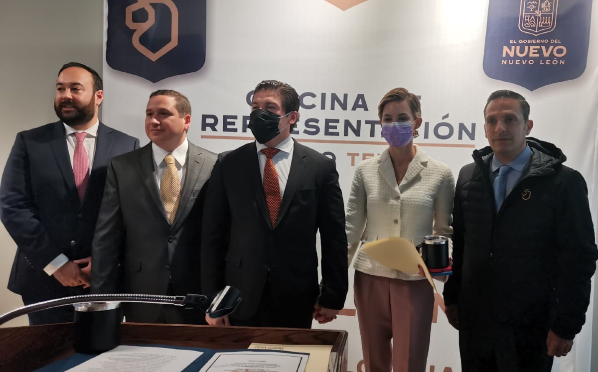 Samuel García anuncia que abrirá más oficinas de NL en EU y otras partes del mundo