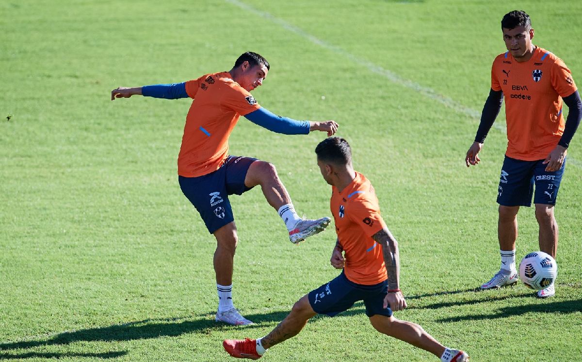 Rogelio Funes Mori en la práctica Rayada / Mexsport