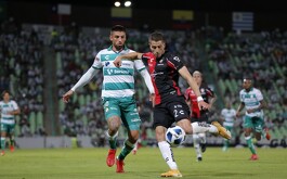 Afición 'cobijó' y apoyó a Jeraldino contra el Atlas Afición 'cobijó' y apoyó a Jeraldino contra el Atlas