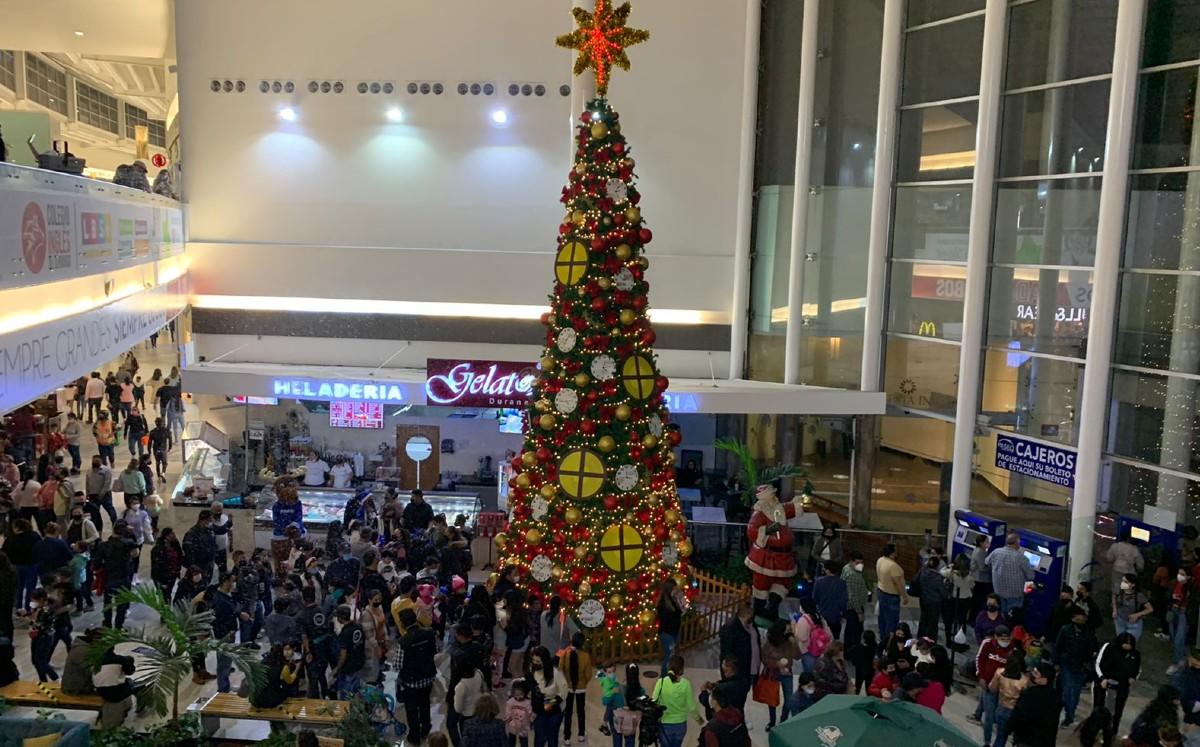 Paseo Durango enciende el árbol de navidad