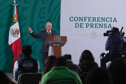 AMLO desestima controversia constitucional del INAI por decreto a obras prioritarias