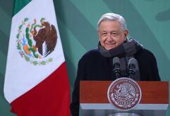 AMLO asegura que su gobierno combate violencia contra la mujer por convicción.