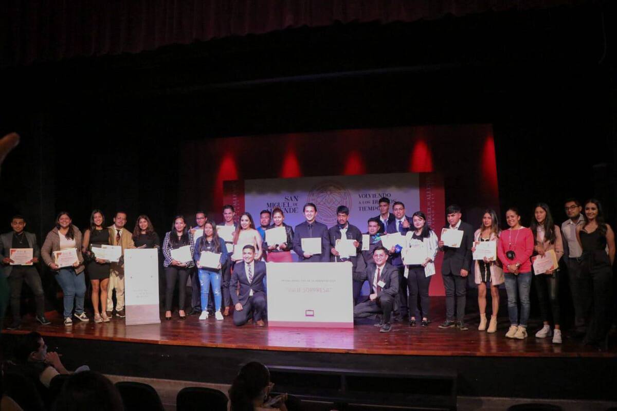 Reconocen autoridades el talento a jóvenes Sanmiguelenses