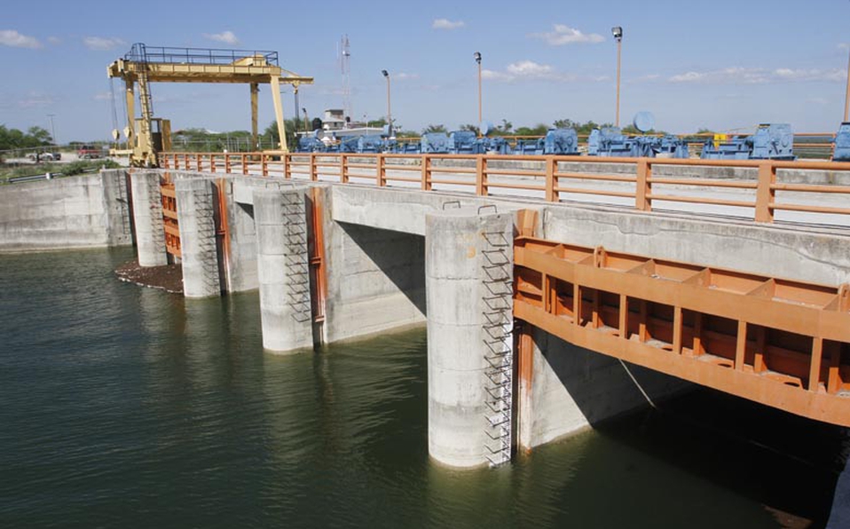 El consorcio Aquos Promotora de Infraestructura, ha exigido el pago como indemnización por gastos y daño moral para la ejecución del proyecto.
