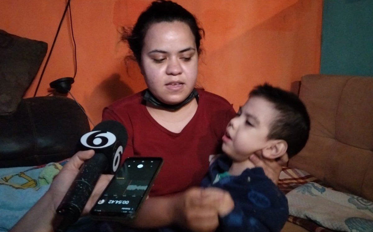 Piden ayuda para niño con parálisis cerebral en Torreón