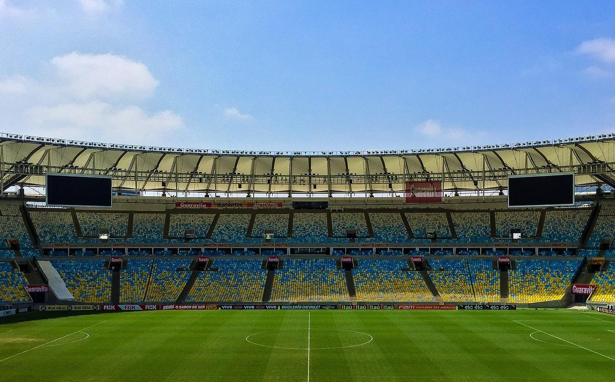 Estadio de fútbol / Pixabay