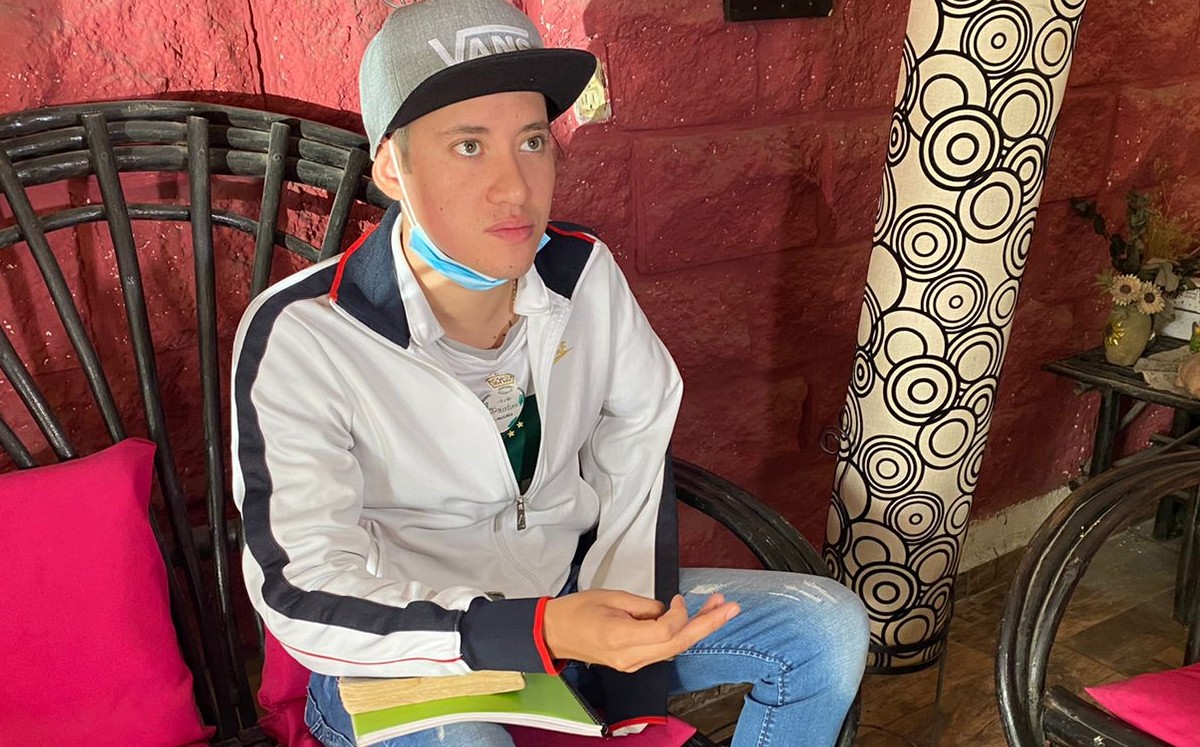 Joven lagunero perdió su brazo en un accidente; pide apoyo para su prótesis
