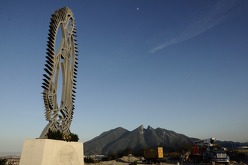 La carrera de la Rosa de Plata Guadalupana de los Caballeros de Colón en su edición 62 llegó a la nueva explanada de la Virgen de Guadalupe, en el cerro de la Colonia Independencia.