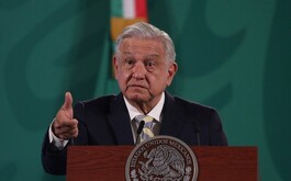 Aseguró que esta estrategia de recaudación es lo que hace la diferencia con gobiernos anteriores porque ya no hay privilegios fiscales.