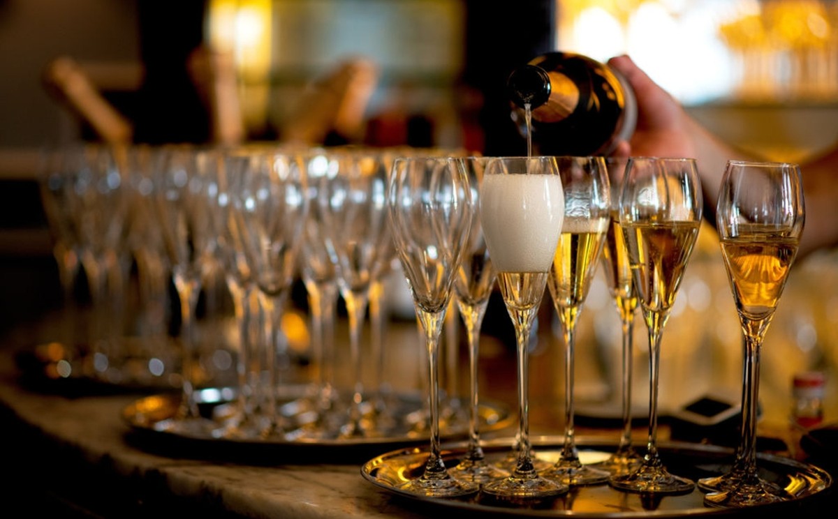 El valor de mercado de champagne en el país es de 74 millones de pesos/ Shutterstock