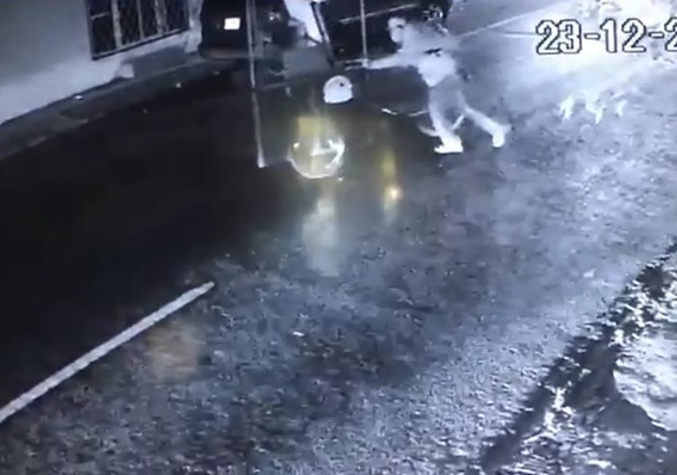 Roban triciclo en calles de Monterrey. / Captura