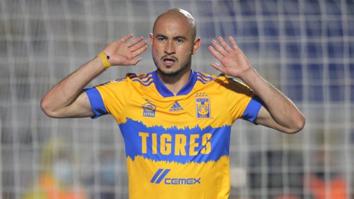 El paraguayo Carlos González dio positivo a Covid-19.