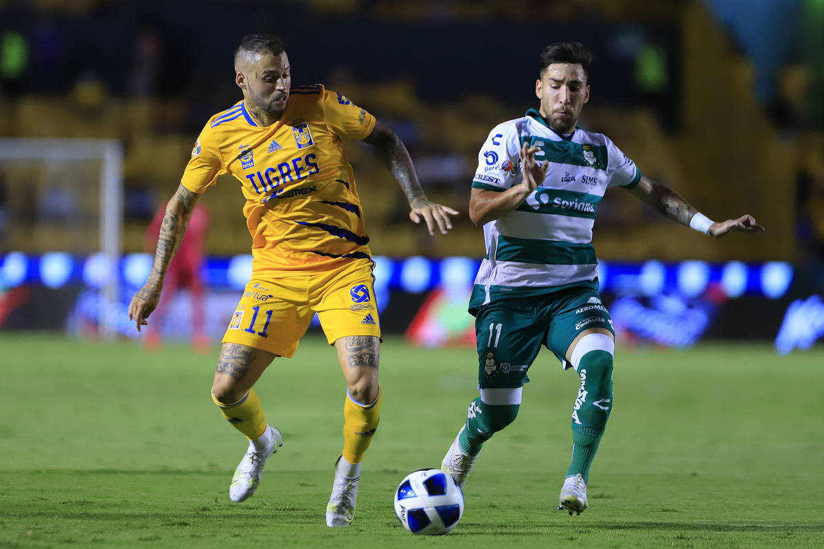 Tigres y Santos se enfrentaran en la jornada 1 del Clausura 2022.