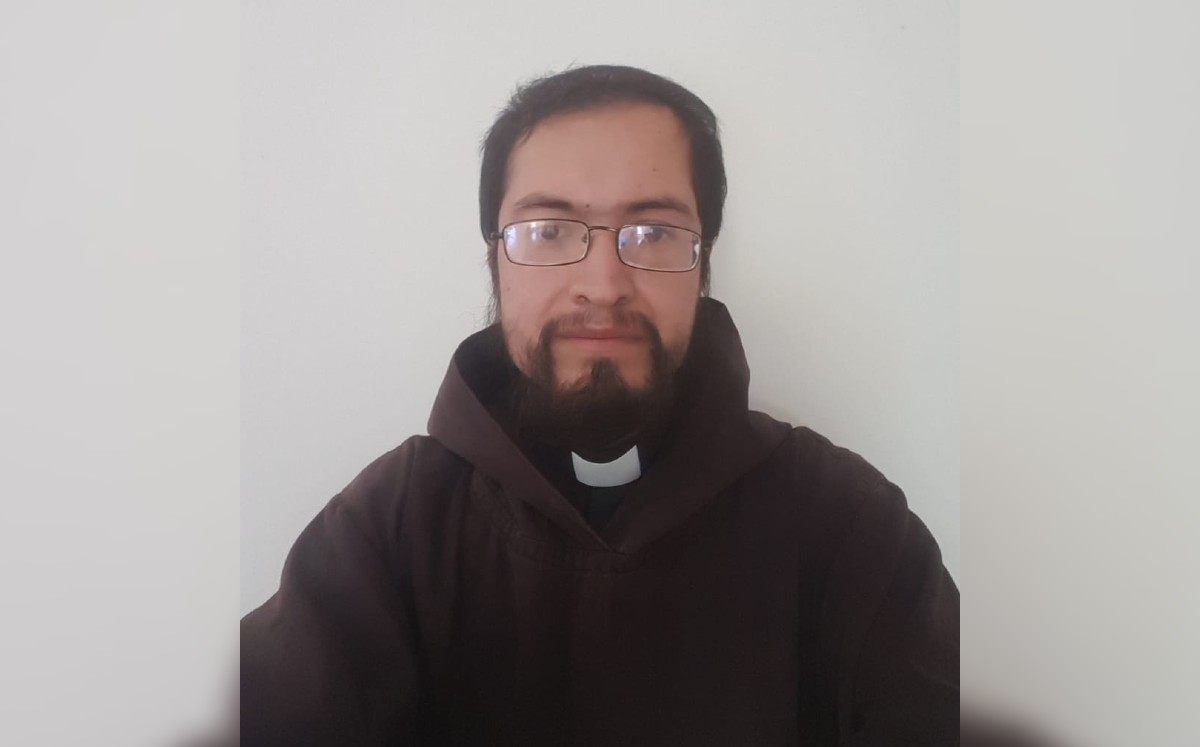 Sacerdote falso