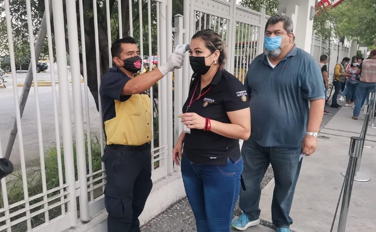 Covid-19. Poca afluencia en módulo de vacunación en Monterrey