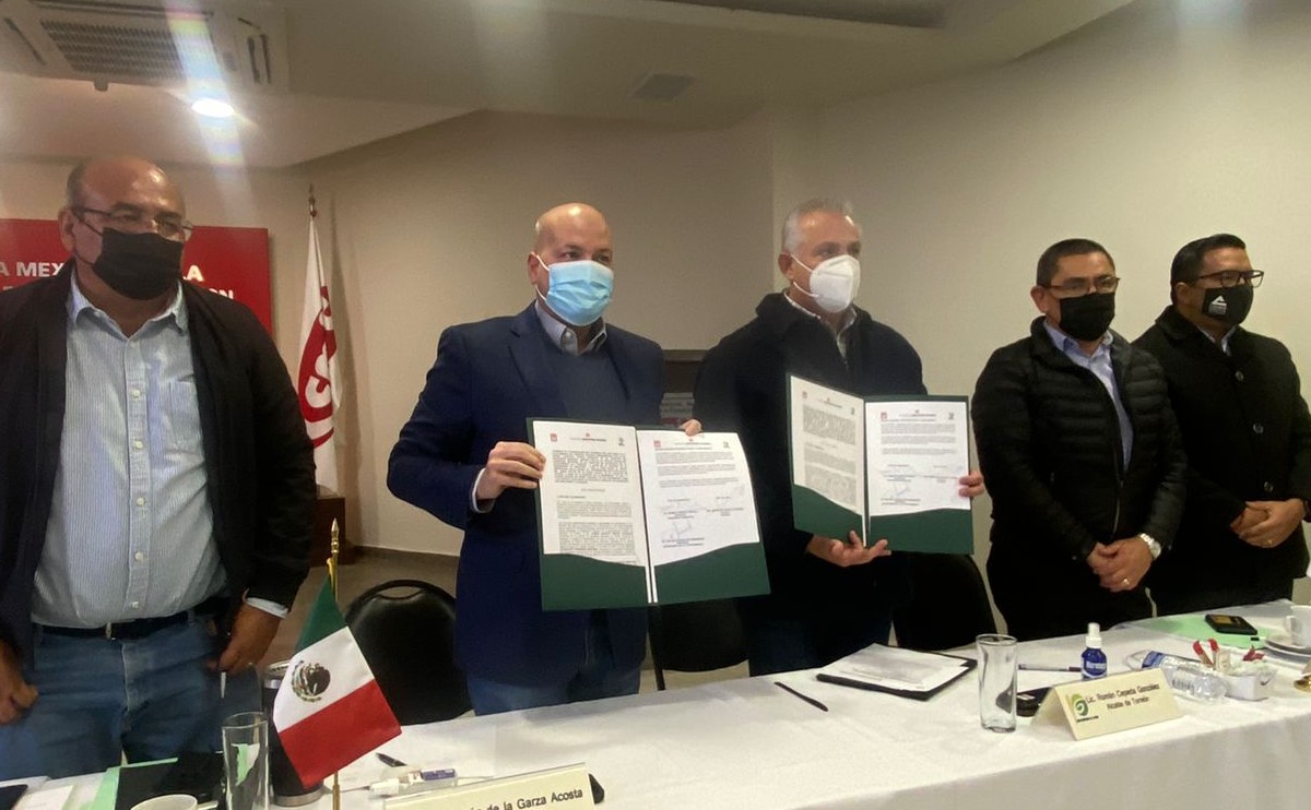 Alcalde de Torreón firma convenio de colaboración con el GEL
