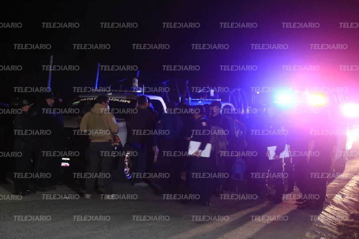 Policía Estatal resguarda el penal de San Miguel / Andrés Lobato