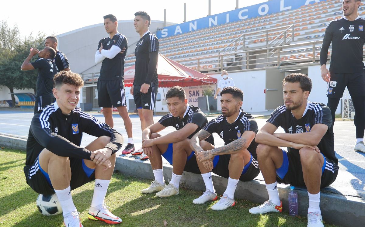 Tigres en el entrenamiento vespertino del viernes / EFE