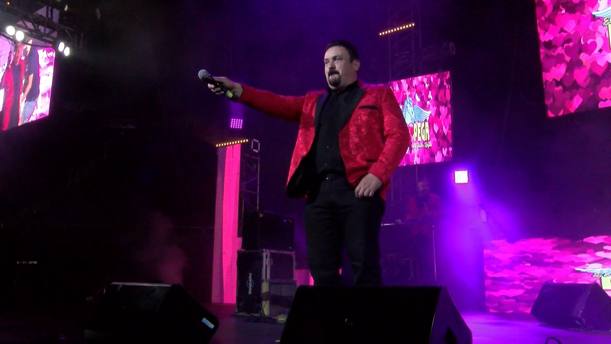 | Ángel Martínez