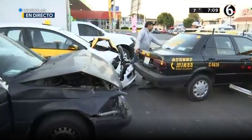 Choque en la 14 sur de Puebla / Telediario