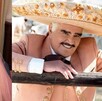 La vedette Lyn May aseguró que Vicente Fernández besaba bien.