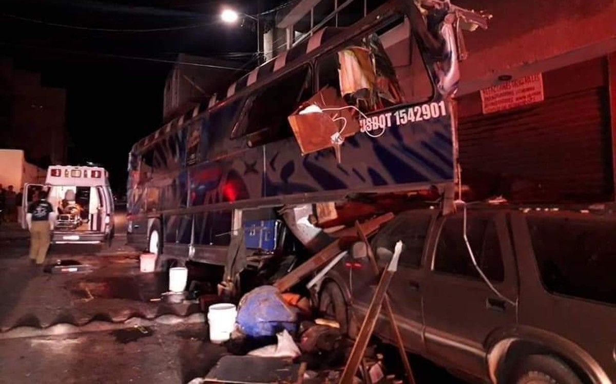 En el camión se trasladaba una banda de viento