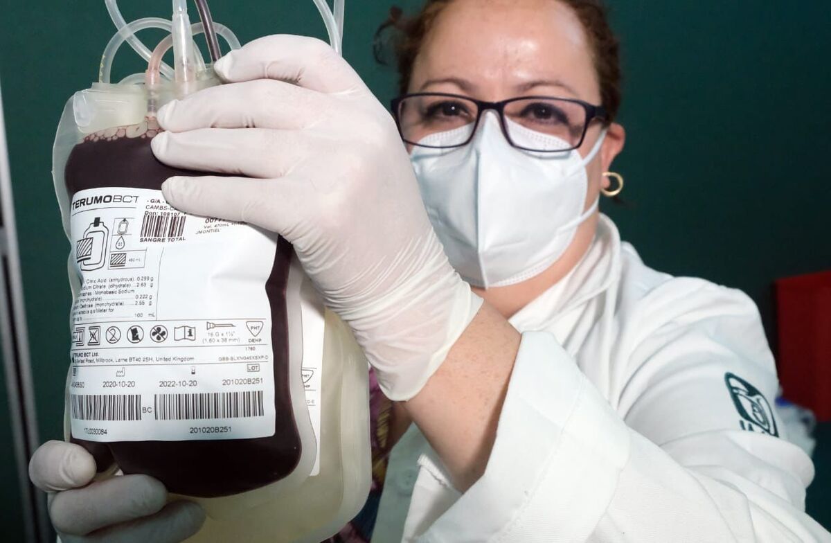 Entre los requisitos para donar están ser mayor de 18 años, pesar más de 50 kilos y tener ayuno mínimo de 4 horas / Twitter @Tu_IMSS
