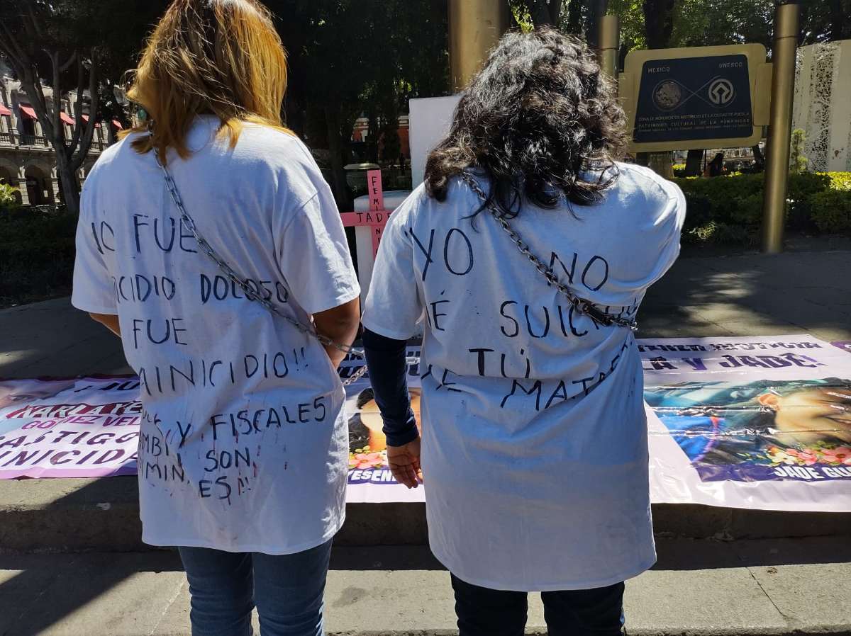 Maricruz  Velasco Nájera y Adriana Gómez Martínez, madres que conforman la caravana / Angélica Tenahua