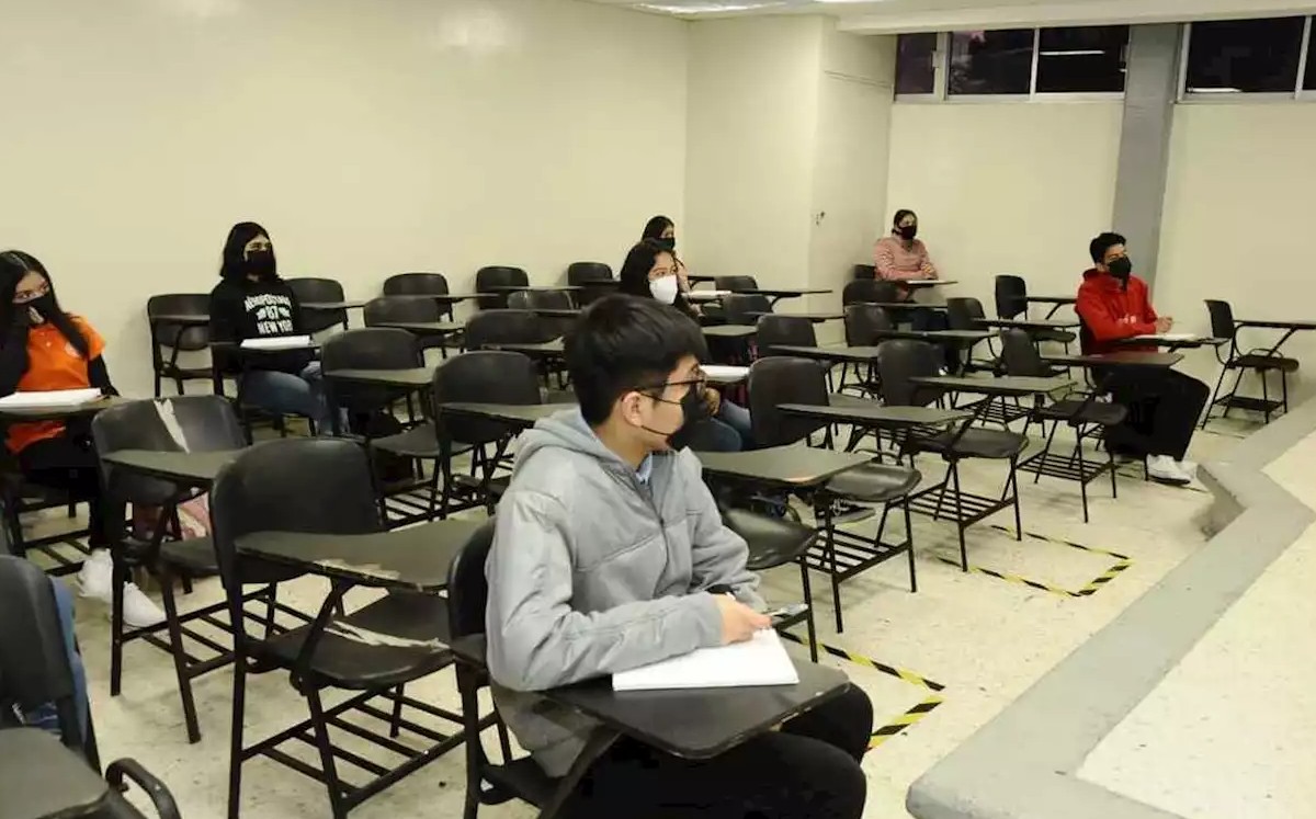 UANL no sancionará a mujeres que no asistan a clases este 9 de marzo/ Especial