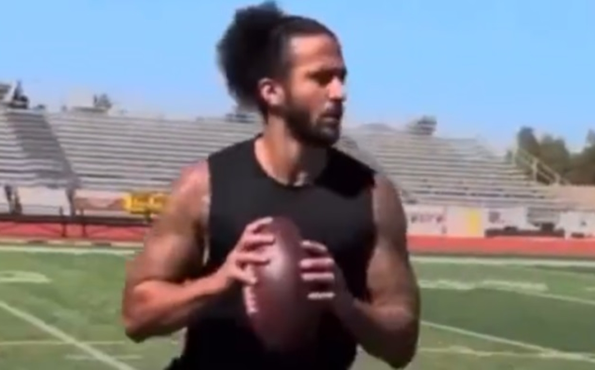 Colin Kaepernick sigue con el sueño de regresar a la NFL