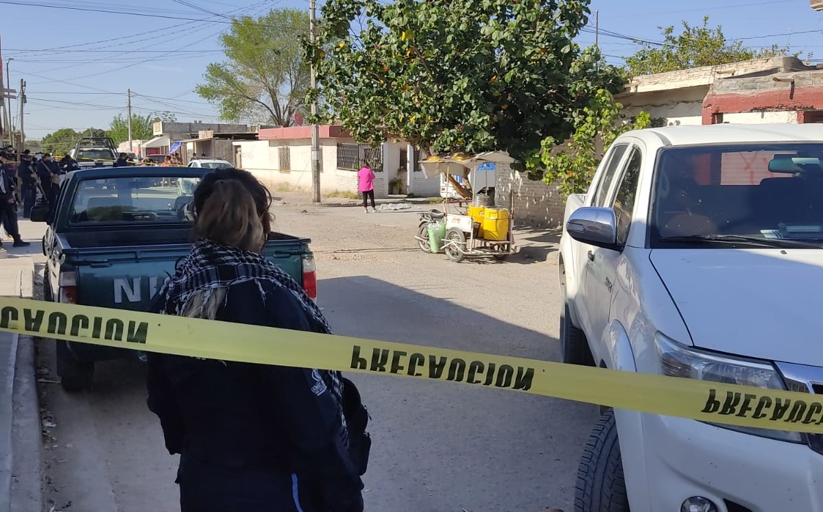 Camioneta con garrafones arrolla y mata a niño en Gómez Palacio