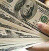 El peso inició la jornada con ganancias ante el dólar por un mayor apetito por activos de riesgo/ Shutterstock