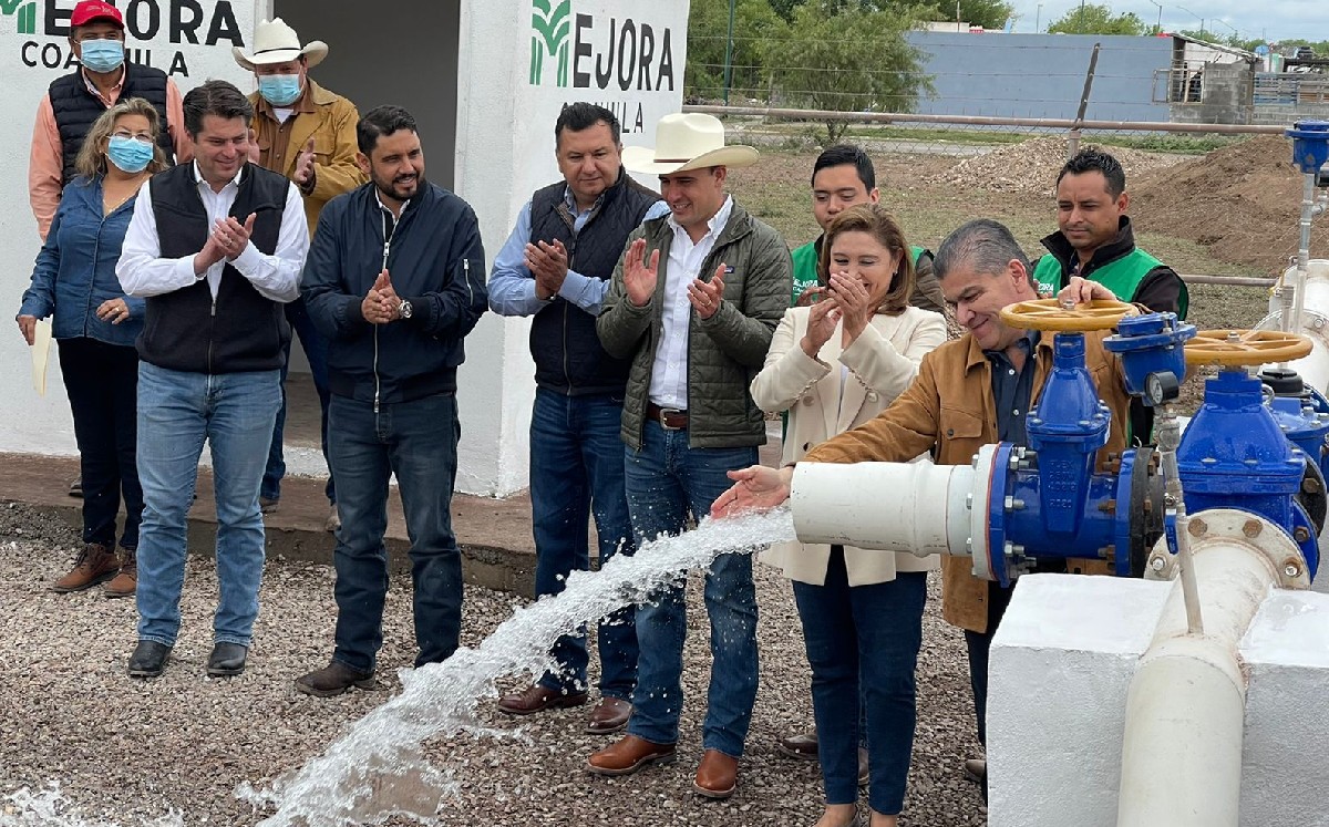 En Sabinas, Coahuila, el gobierno del estado puso en marcha una estrategia integral para garantizar el abasto de agua potable. En Sabinas, Coahuila, el gobierno del estado puso en marcha una estrategia integral para garantizar el abasto de agua potable.