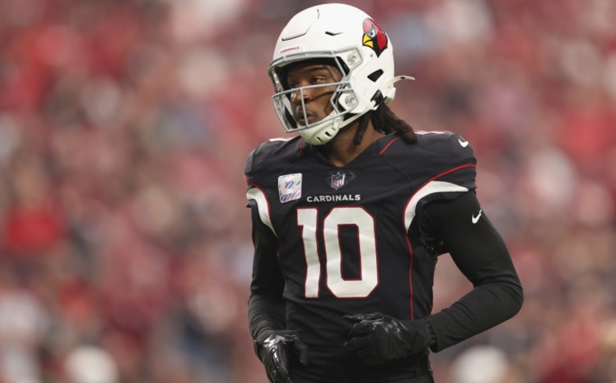 DeAndre Hopkins se perderá un total de 10 juegos seguidos con los Cardinals.