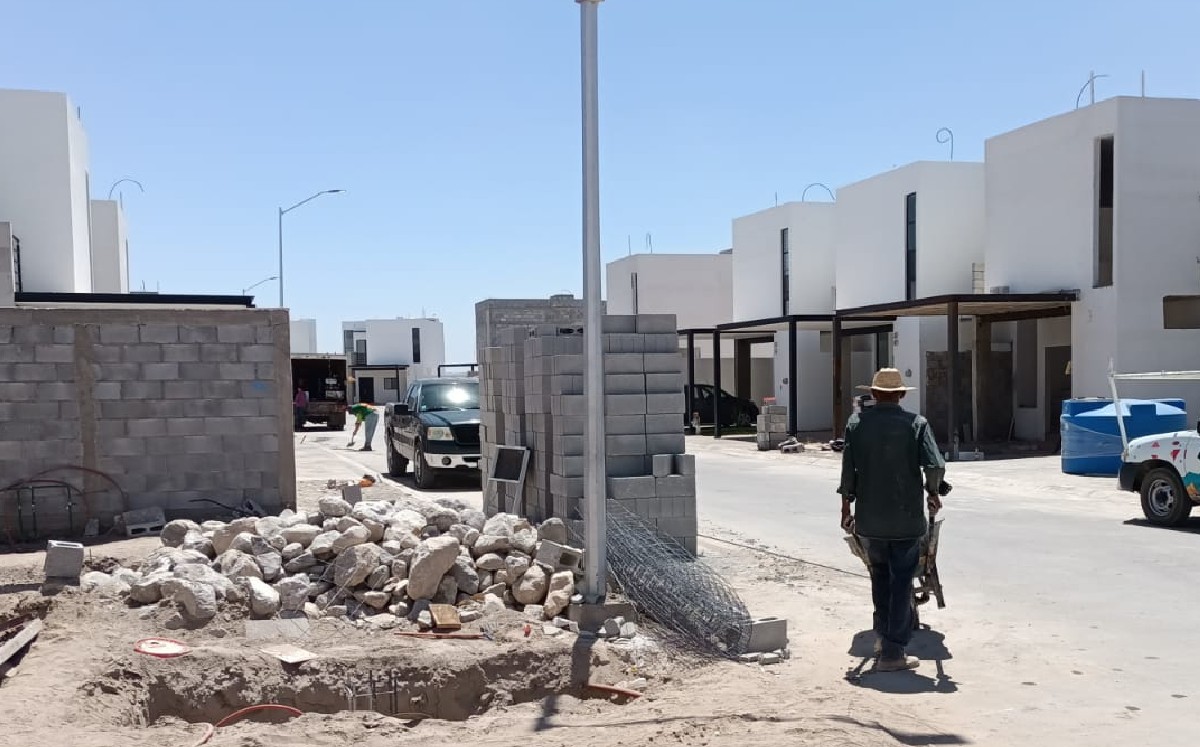 Laguna. Albañiles celebran el Día de la Santa Cruz