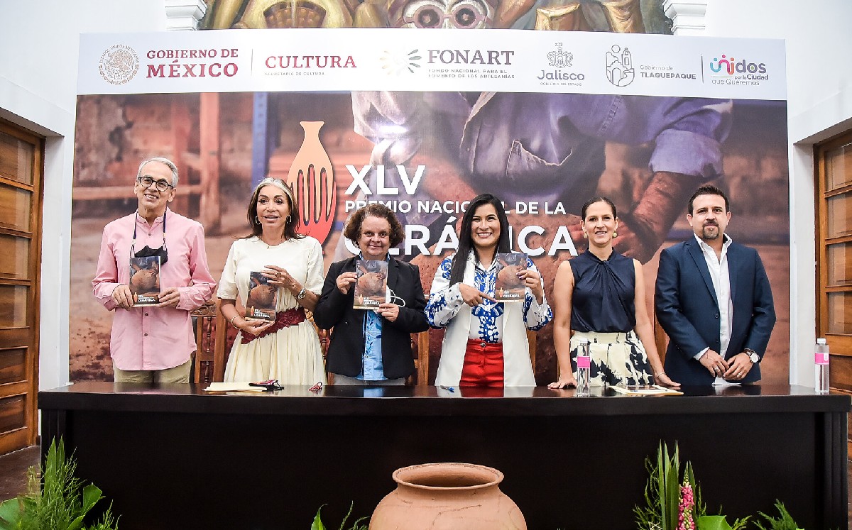Anuncian convocatoria al Premio Nacional de Cerámica / Gobierno de Jalisco