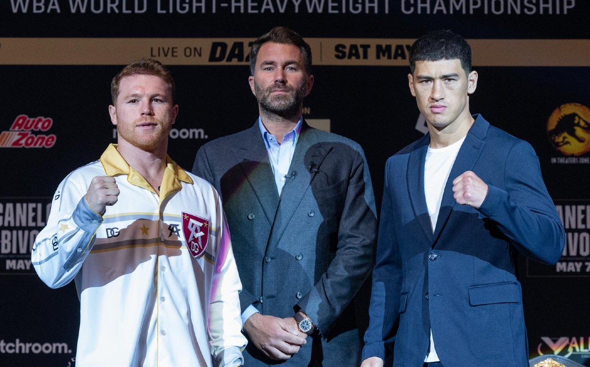 Canelo Álvarez y Dmitry Bivol se vieron las caras en conferencia de prensa
