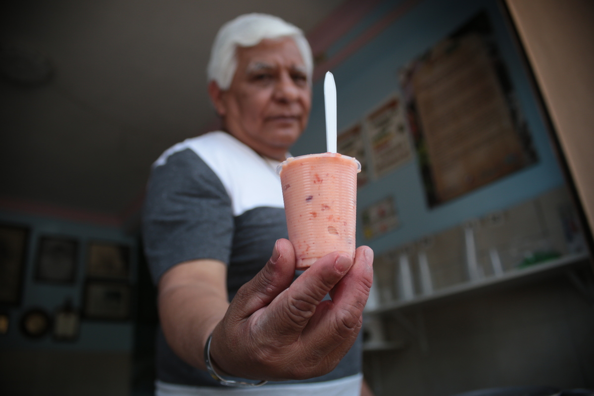 Incrementa la venta de nieves por temporada de calor en León