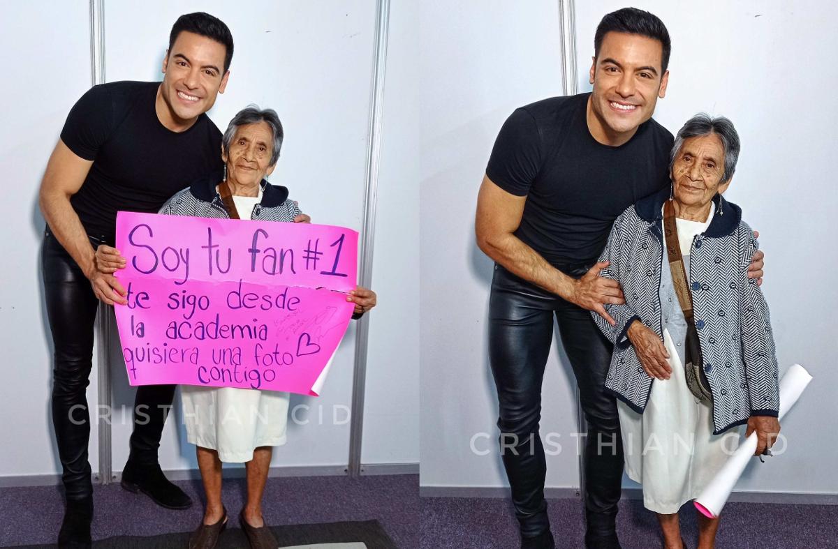 Carlos Rivera junto a 'Chabelita' en su encuentro tras el concierto en la Feria de Puebla / Twitter @CristhianCid