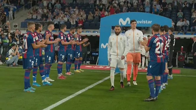 Pasillo de Levante a Real Madrid / Foto: Marca