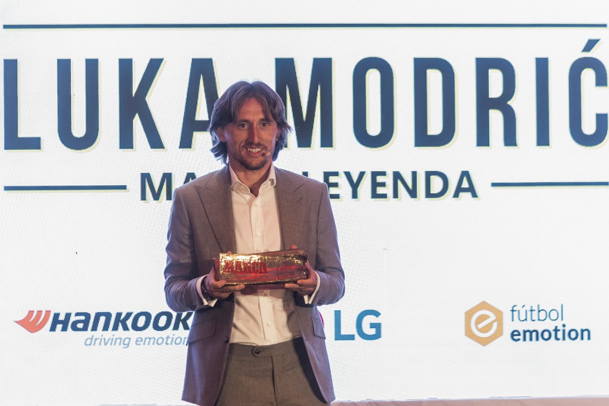 Luka Modric recibiendo el Premio MARCA Leyenda / Foto: EFE