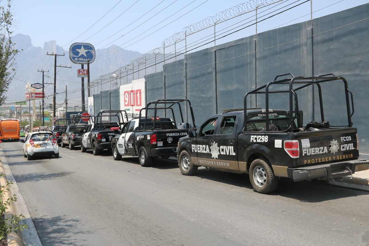 Instalaciones de Seguridad en García, Nuevo León. / Leonel Rocha