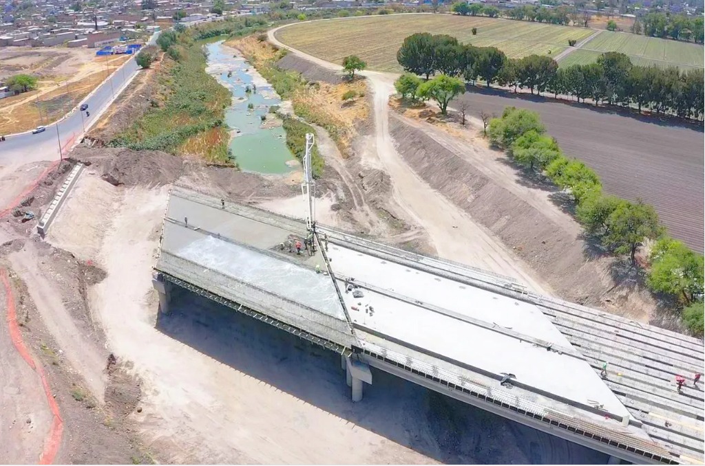 Destinan 82.4 mdp en la construcción de puente vehicular sobre Río Laja en Guanajuato