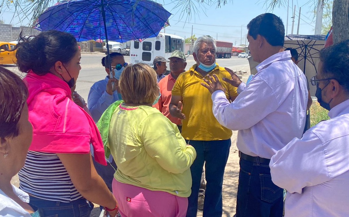 Bloquean bulevar Mieleras tras desabasto de agua