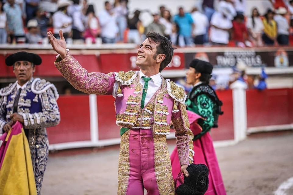 Foto: @arturomaciasof