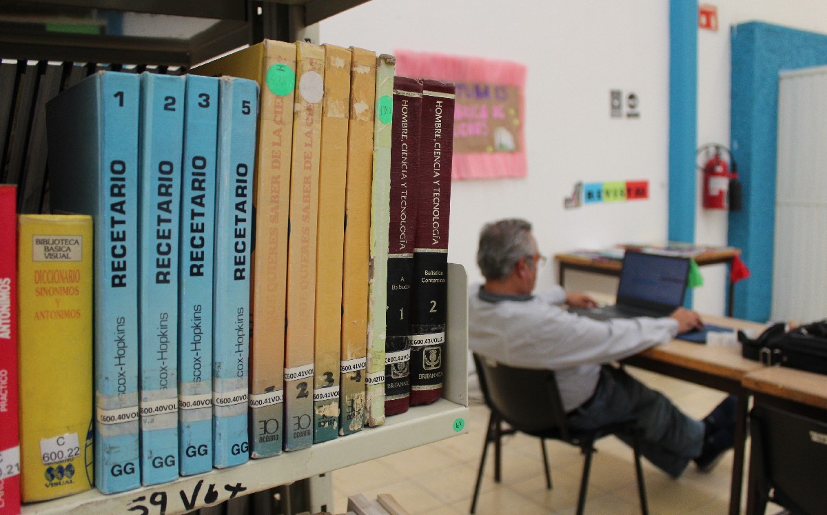 Bibliotecas deben dejar de ser un castigo para los jóvenes / Dany Béjar