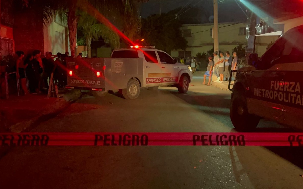 Familia encuentra muerto a joven en la azotea de su casa en Gómez Palacio